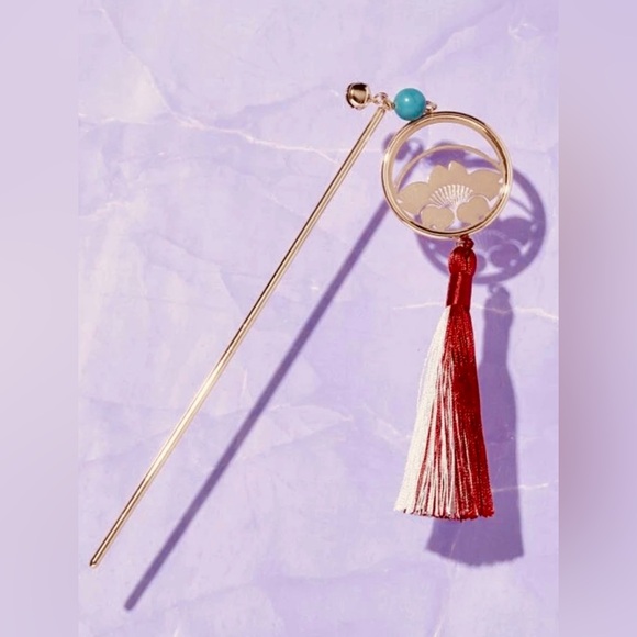 Kanzashi Sakura (Japanese Cherry Blossom Hairpin)